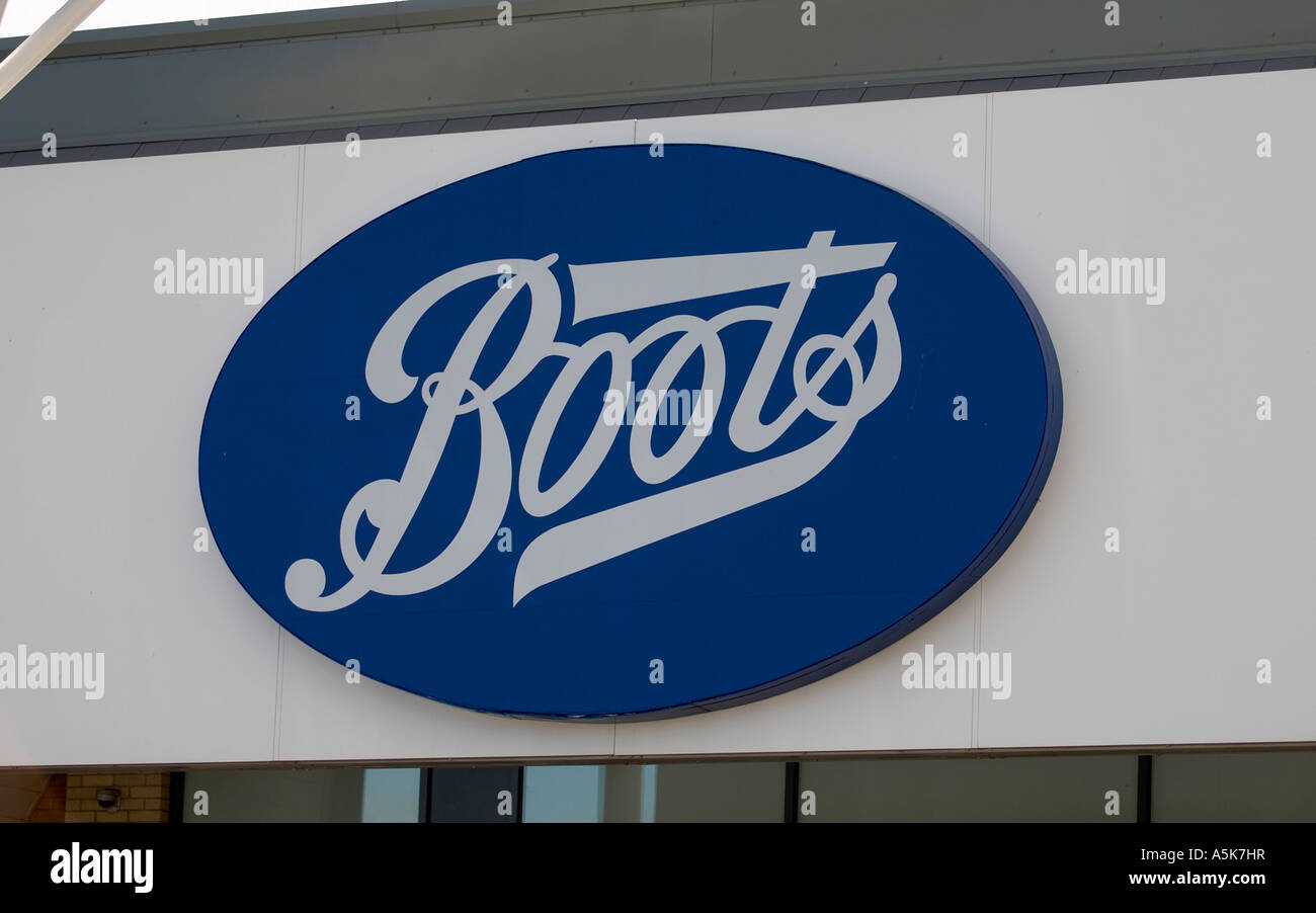 Boots Chemist Sign Stock Photos & Boots Chemist Sign Stock Images - Alamy