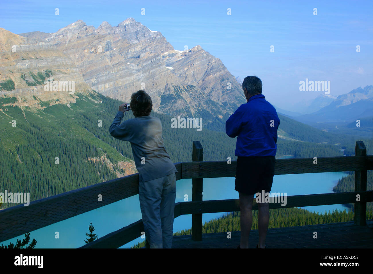 Horizontal Peyto Lake in the Canadian Rocky Mountains Banff National ...