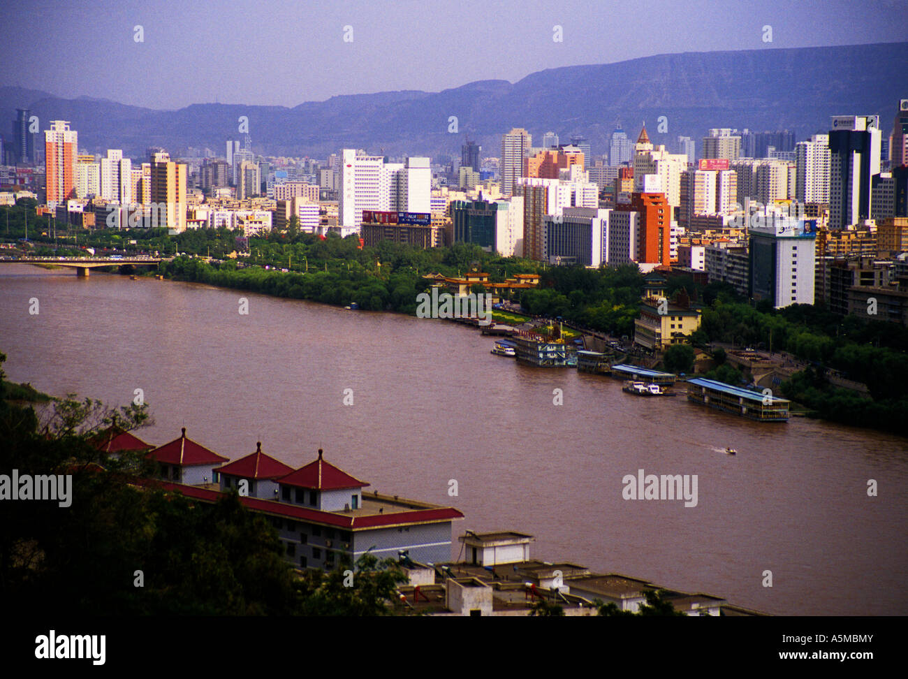 City of Lanzhou, Gansu province, on the Yellow River Stock Photo