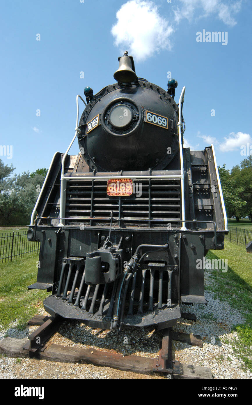 Steam train cow catcher hires stock photography and images Alamy