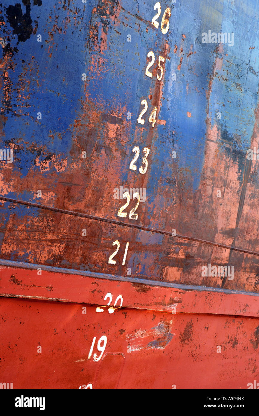 Numbers on the side of a ship called the datum line Stock Photo Alamy