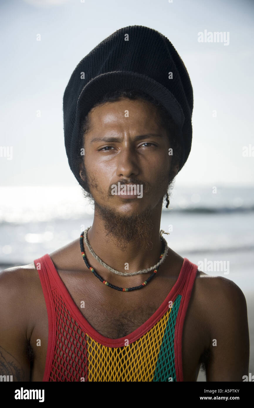 Portrait of a young man smiling Stock Photo - Alamy