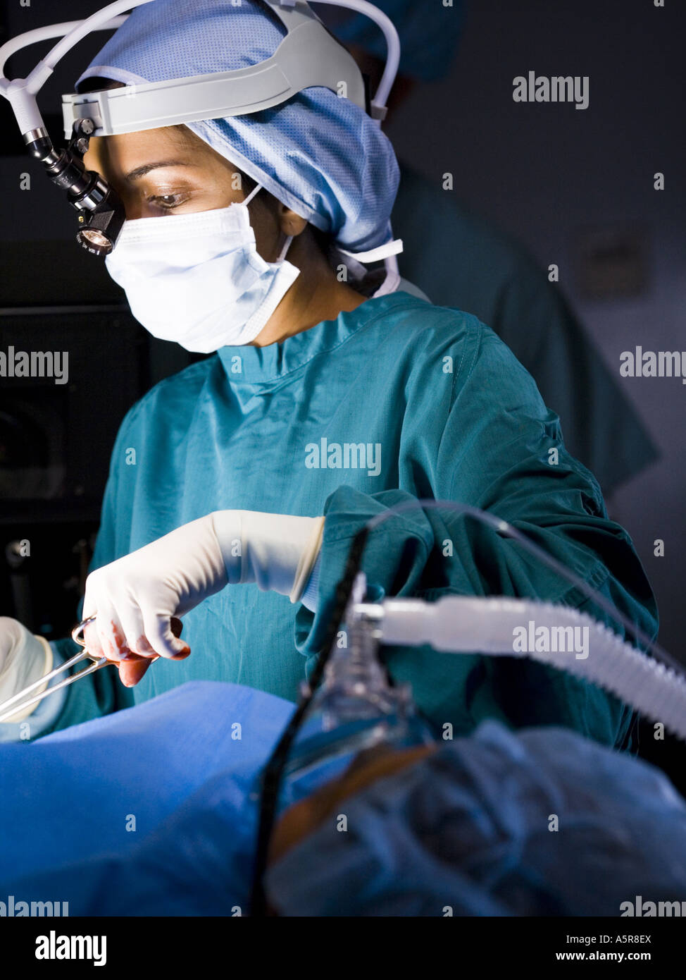 Woman in hospital with respirator Stock Photo Alamy