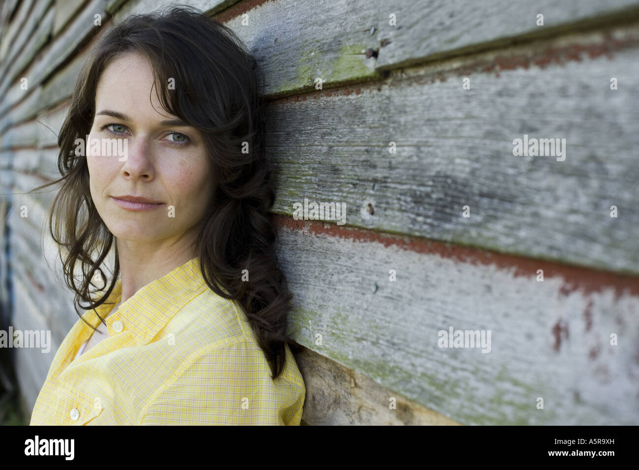 Portrait of a woman smiling Stock Photo - Alamy