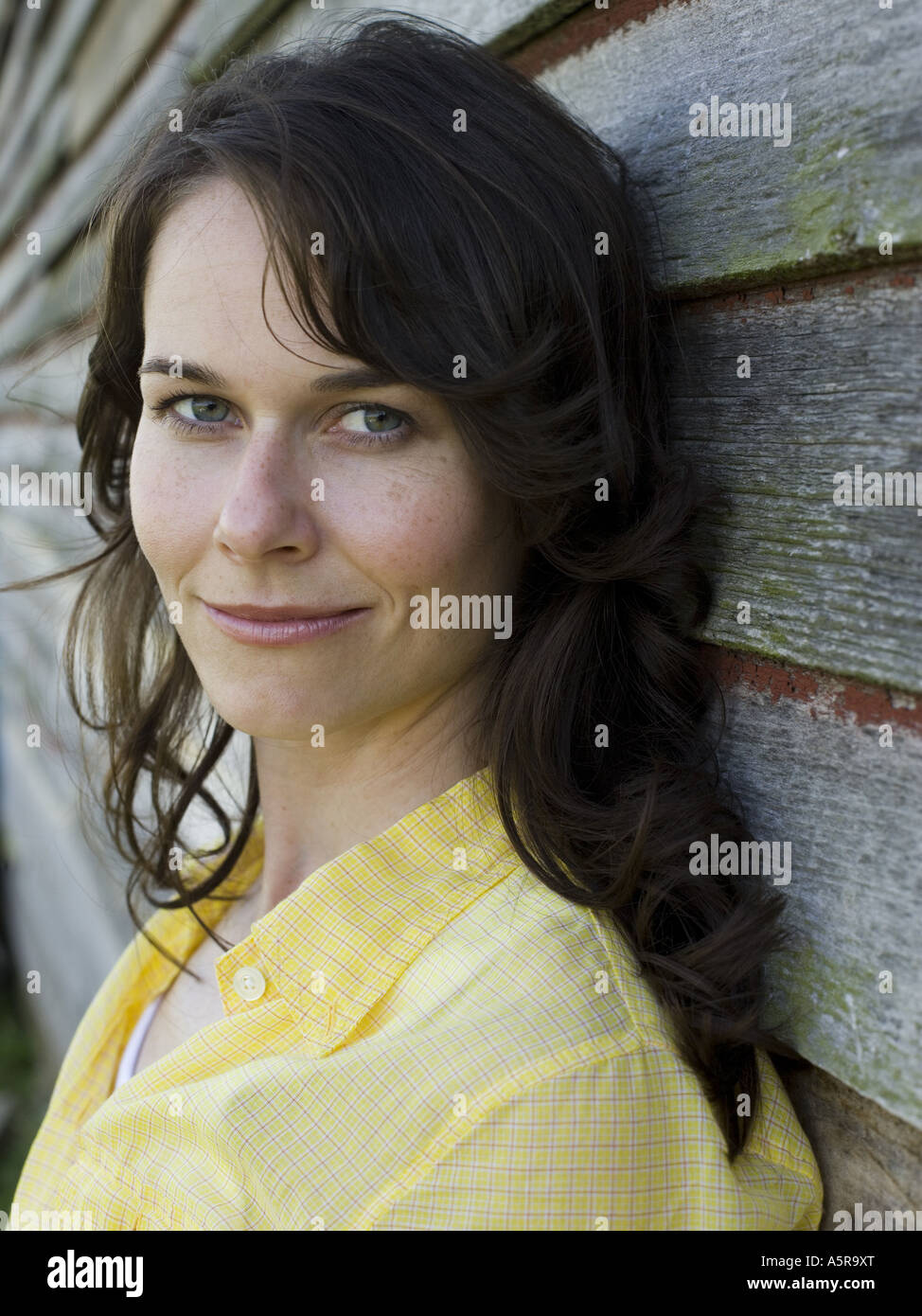 Portrait of a woman smiling Stock Photo - Alamy