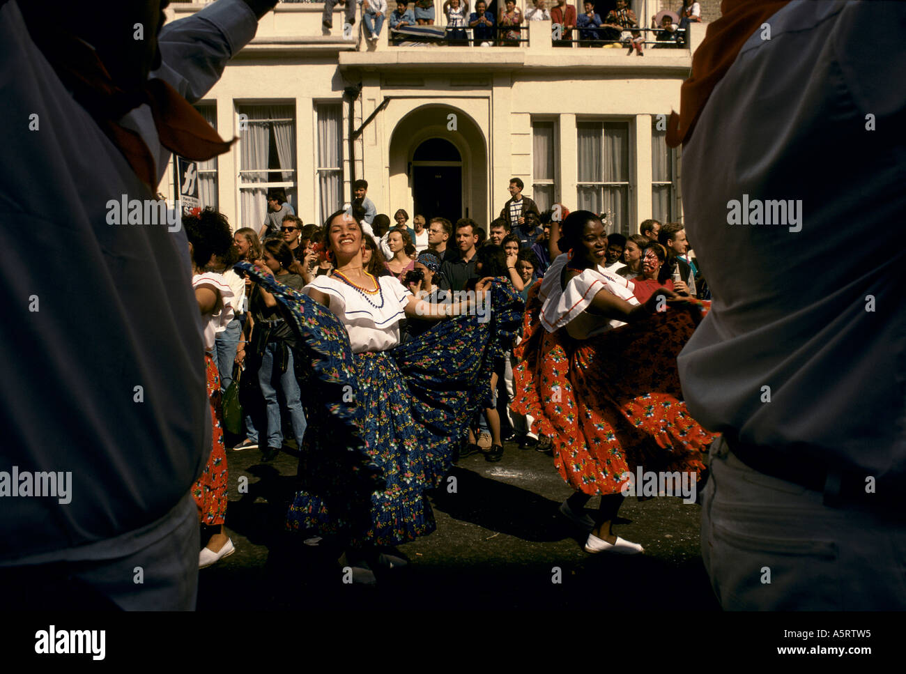 Caribbean girls dancing in notting hi-res stock photography and images ...