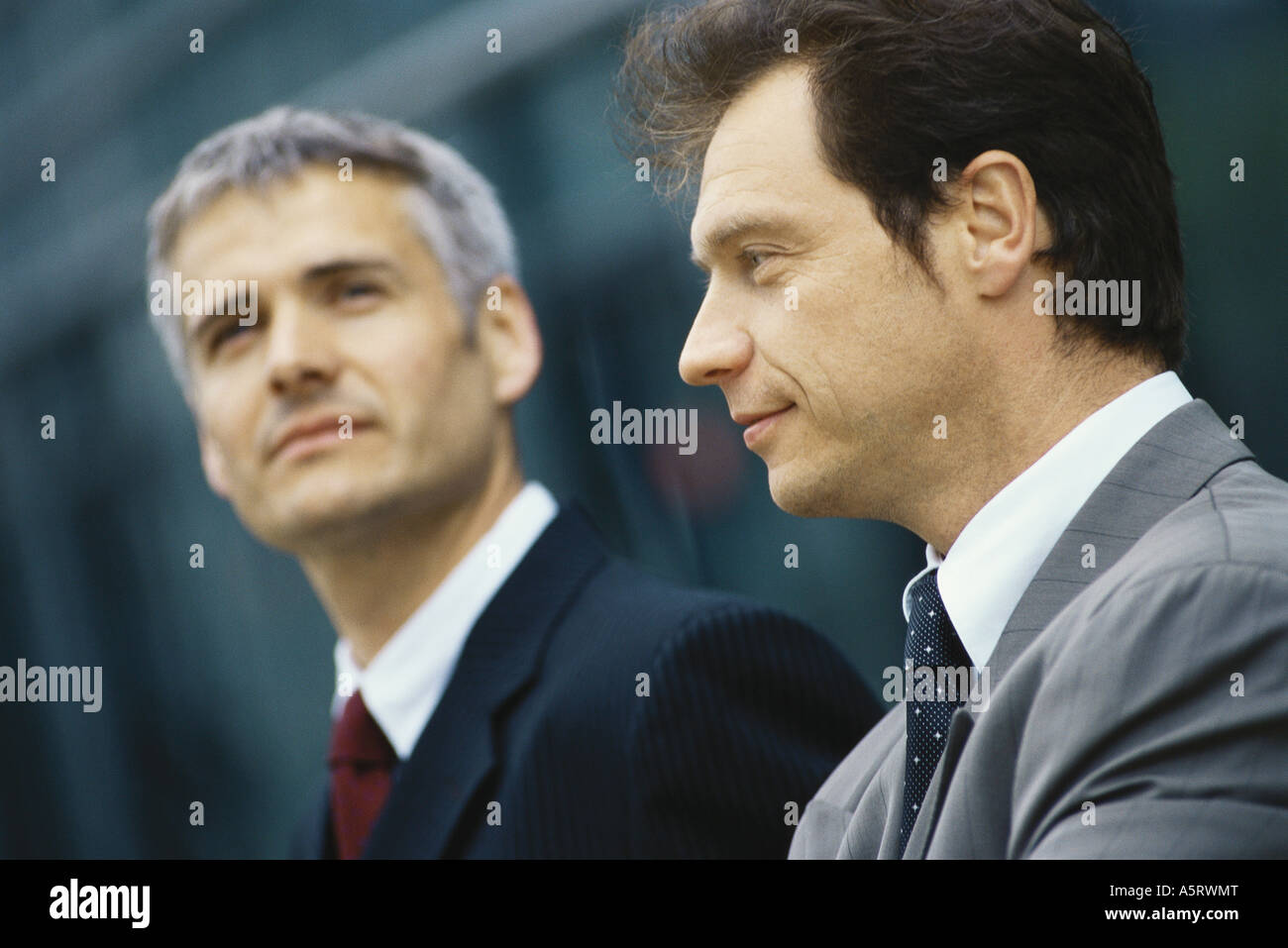 Head shoulders portrait two hi-res stock photography and images - Alamy
