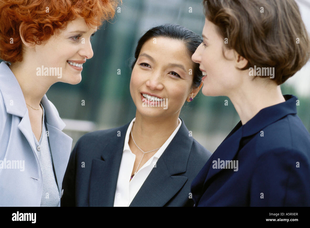 Profile of black woman talking hi-res stock photography and images - Alamy