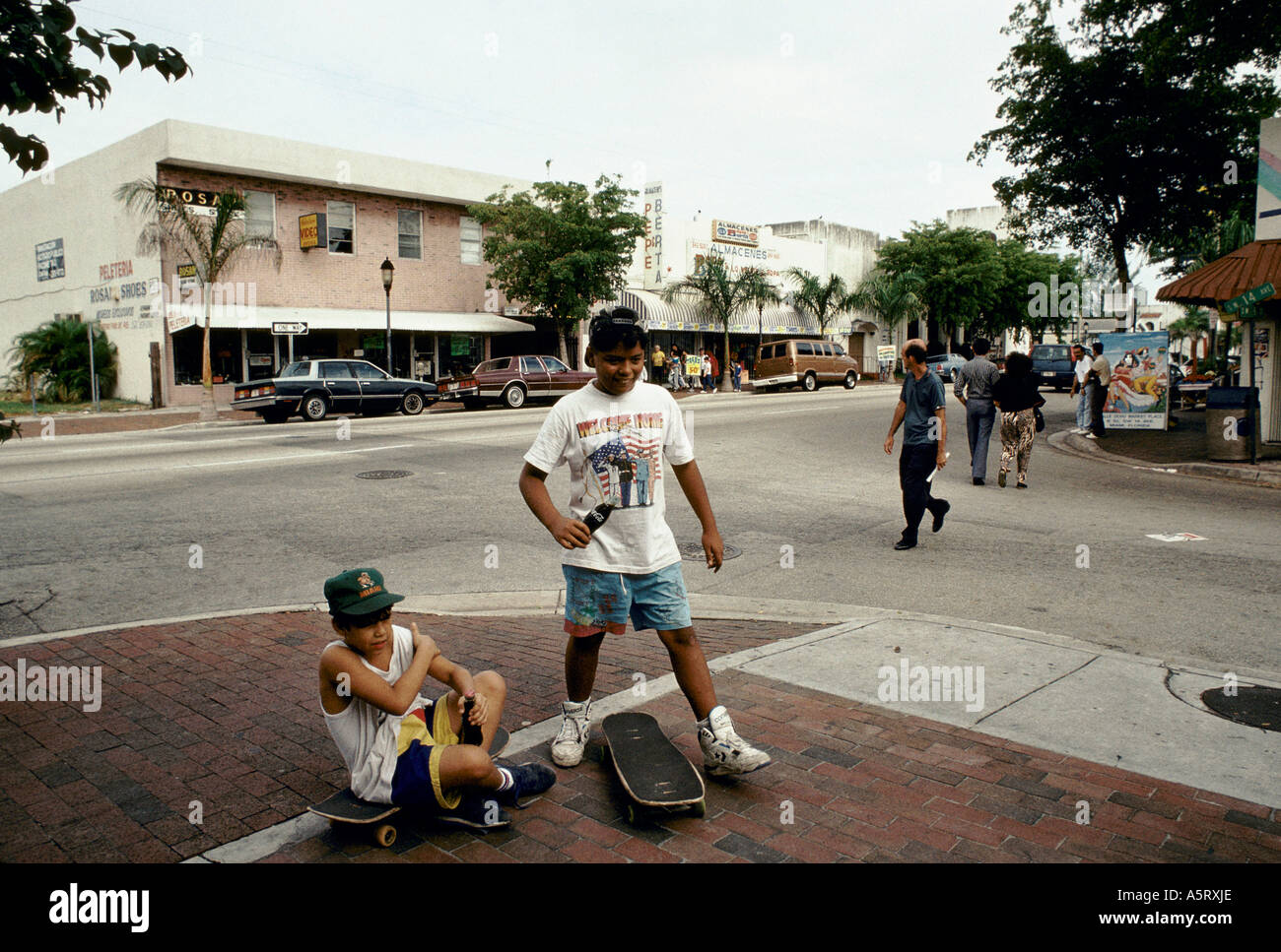 Cuban exile hires stock photography and images Alamy