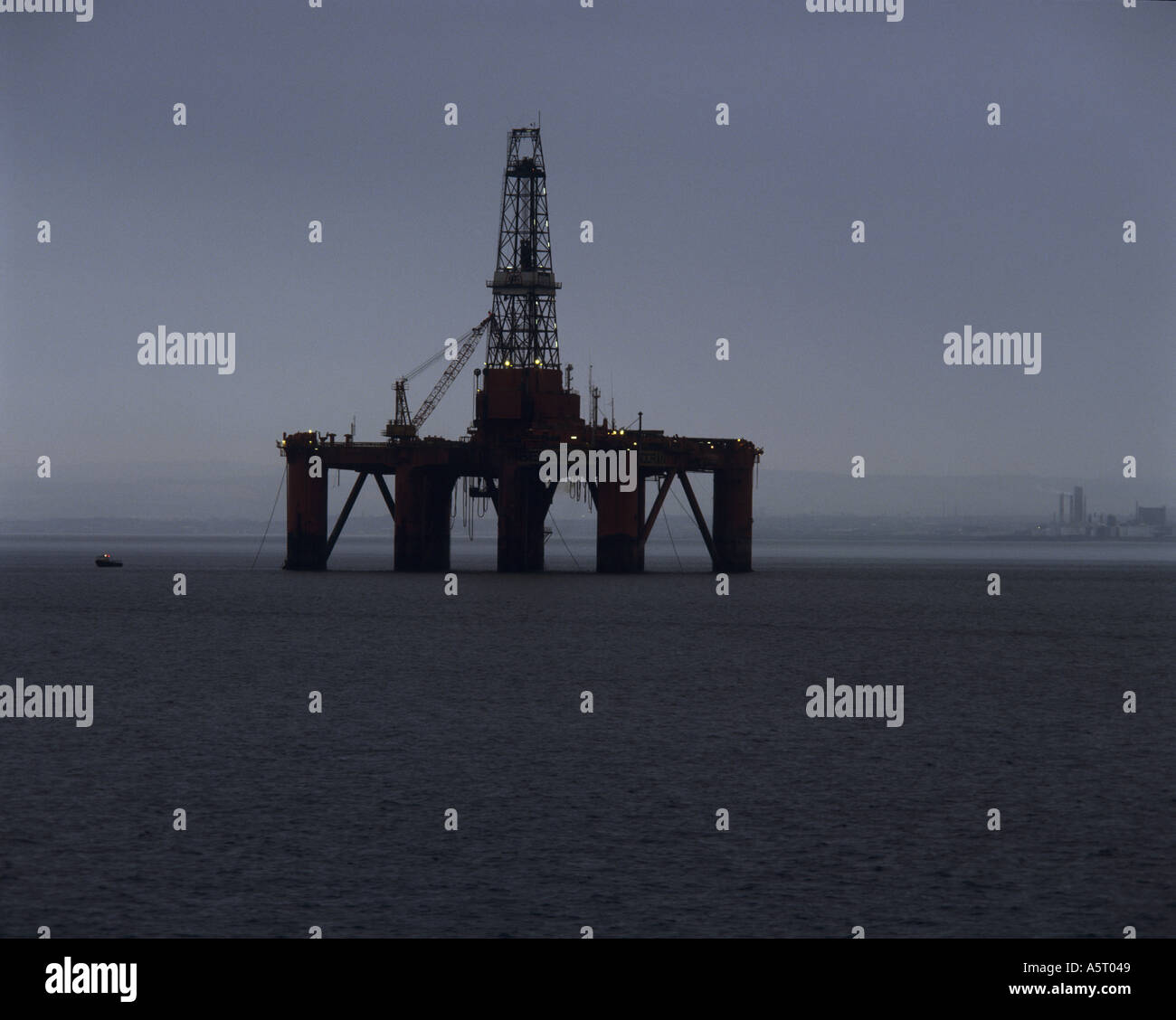 Semi Submersible Oil Rig Firth of Forth Scotland Stock Photo - Alamy