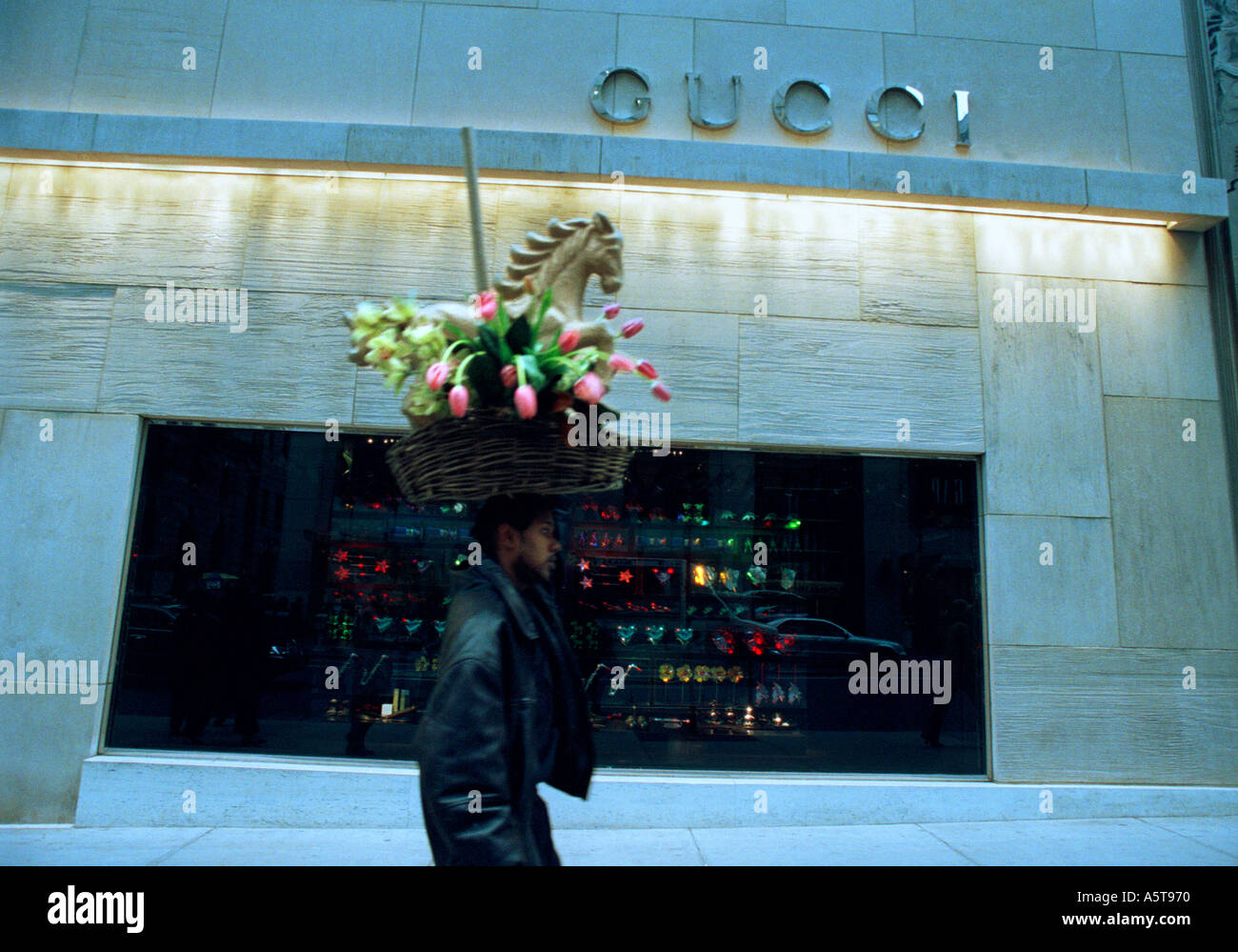 Window display at Gucci, New York City Stock Photo - Alamy