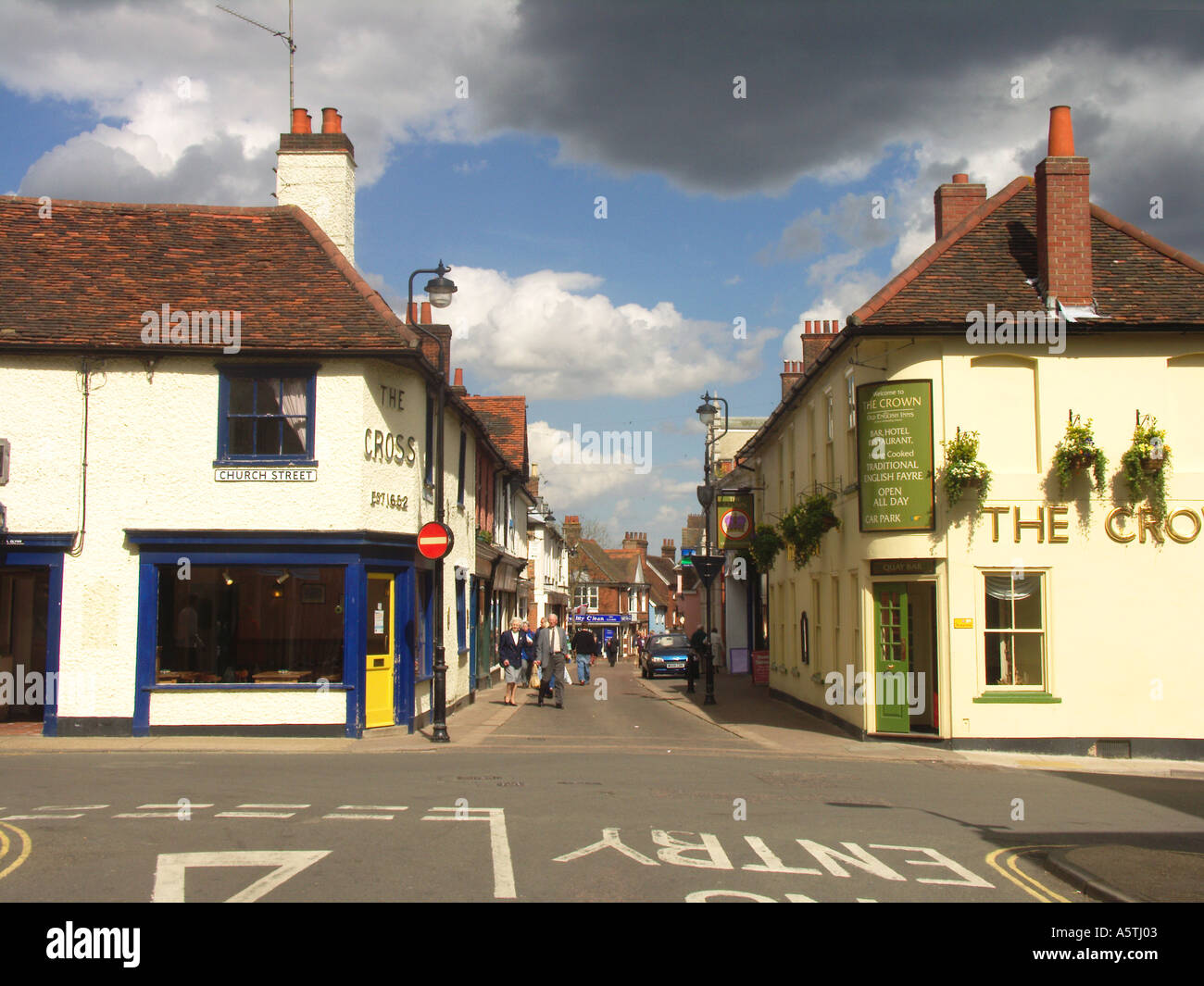 The Thoroughfare Woodbridge Suffolk England Stock Photo Alamy