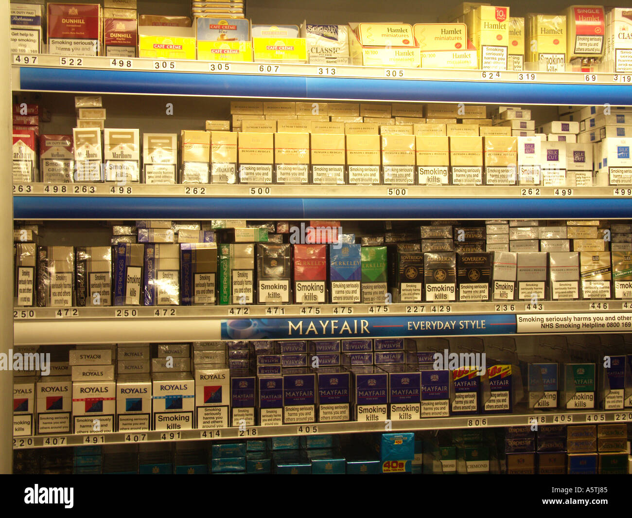 tobacco-display-in-uk-shop-A5TJ85.jpg