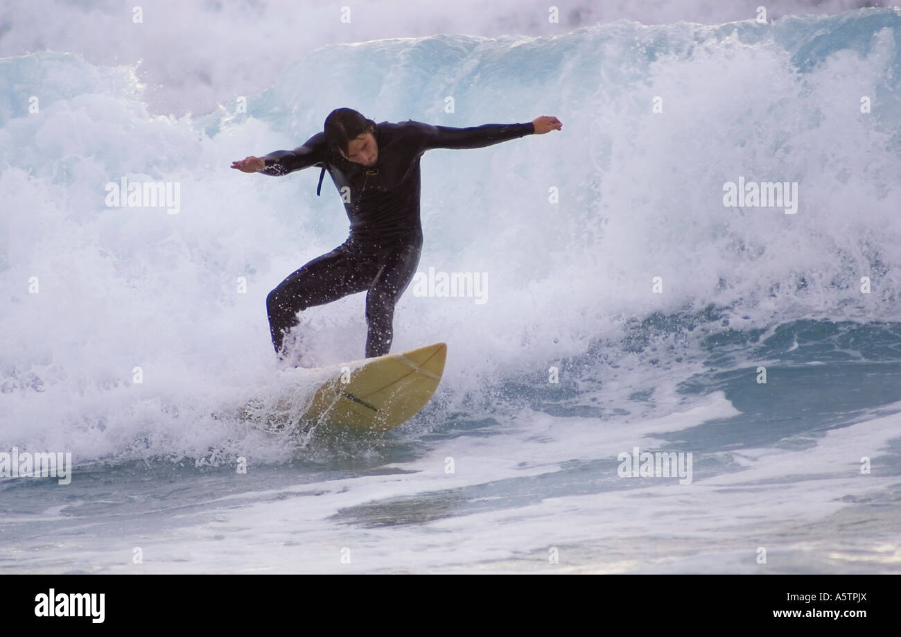 Surfer, Fistral Bay, Newquay Cornwall, England UK Stock Photo