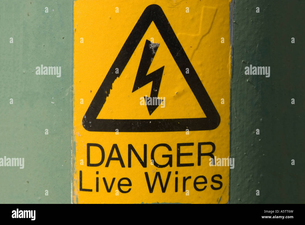 Danger - Live Wire Overhead – Western Safety Sign