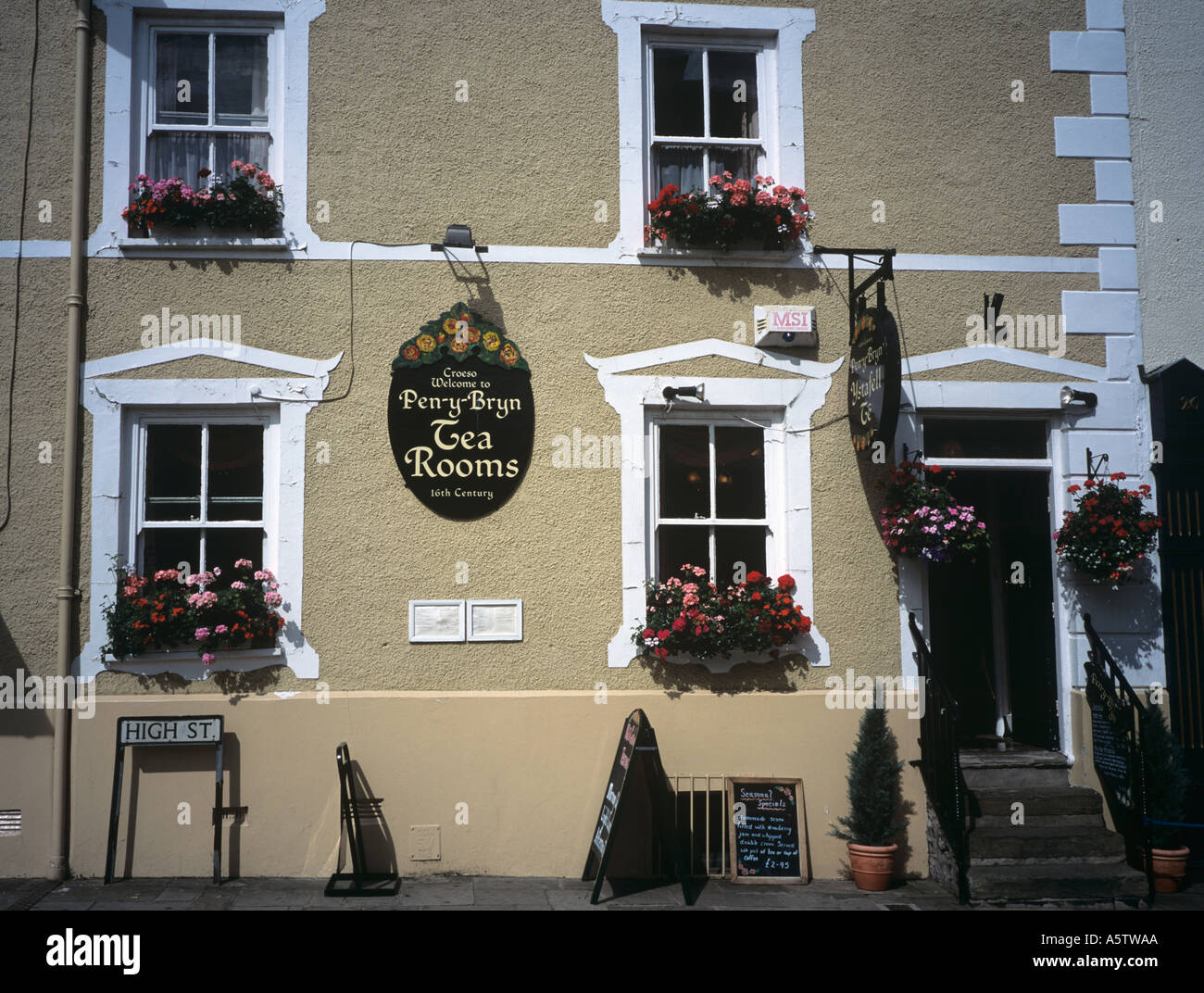 PEN Y BRYN TEA ROOMS in a 16th century building in Conwy High Street Conwy Conwy Wales UK Stock Photo