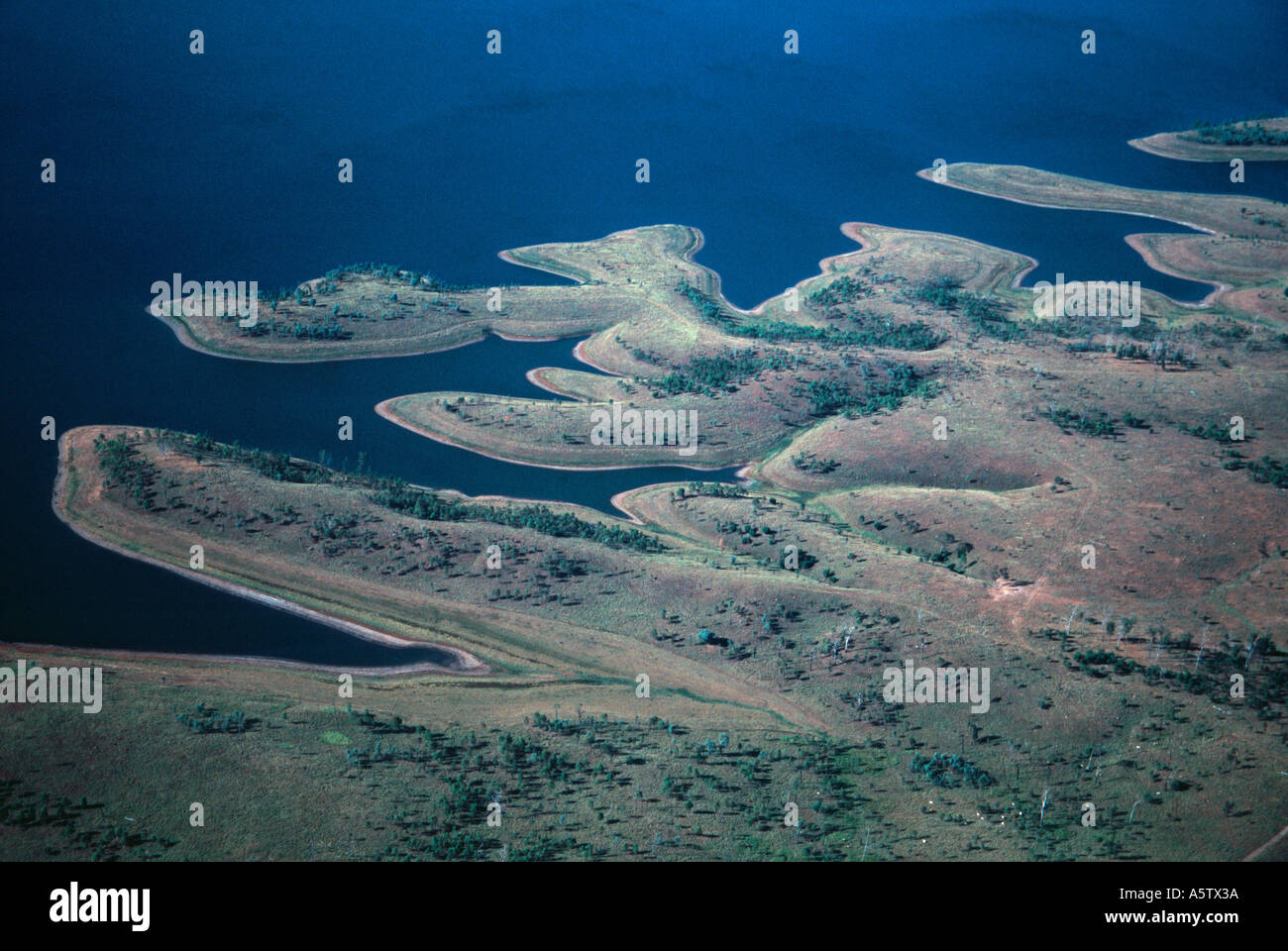 Wivenhoe dam hires stock photography and images Alamy