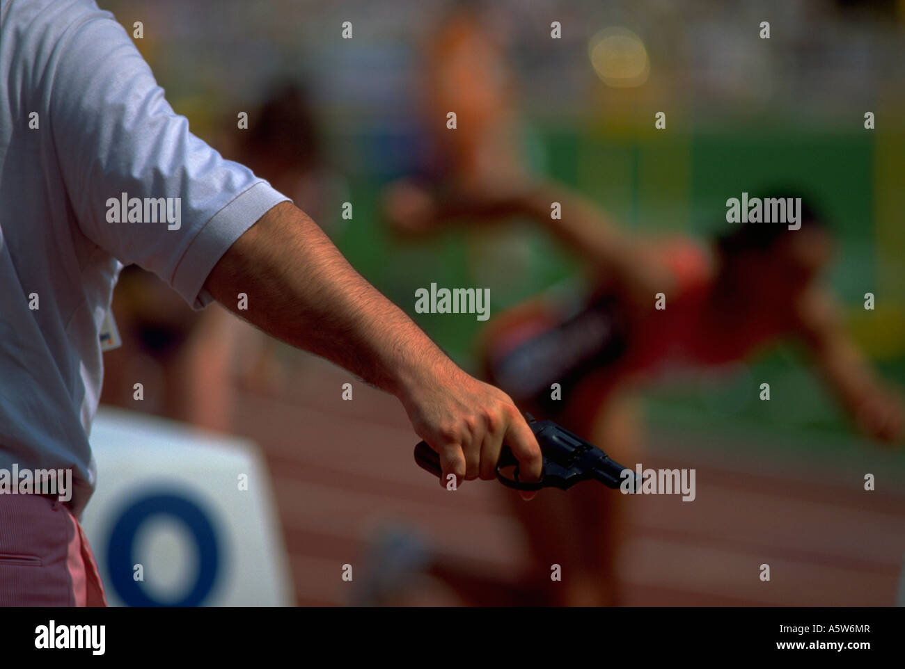 hl0770 starting gun olympics running track meet race competition