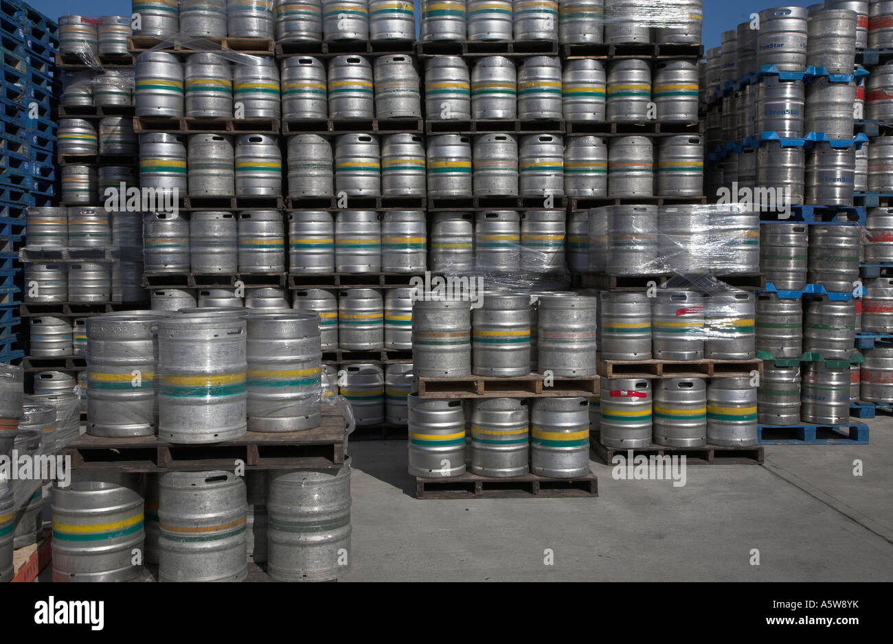 Beer pallets hires stock photography and images Alamy