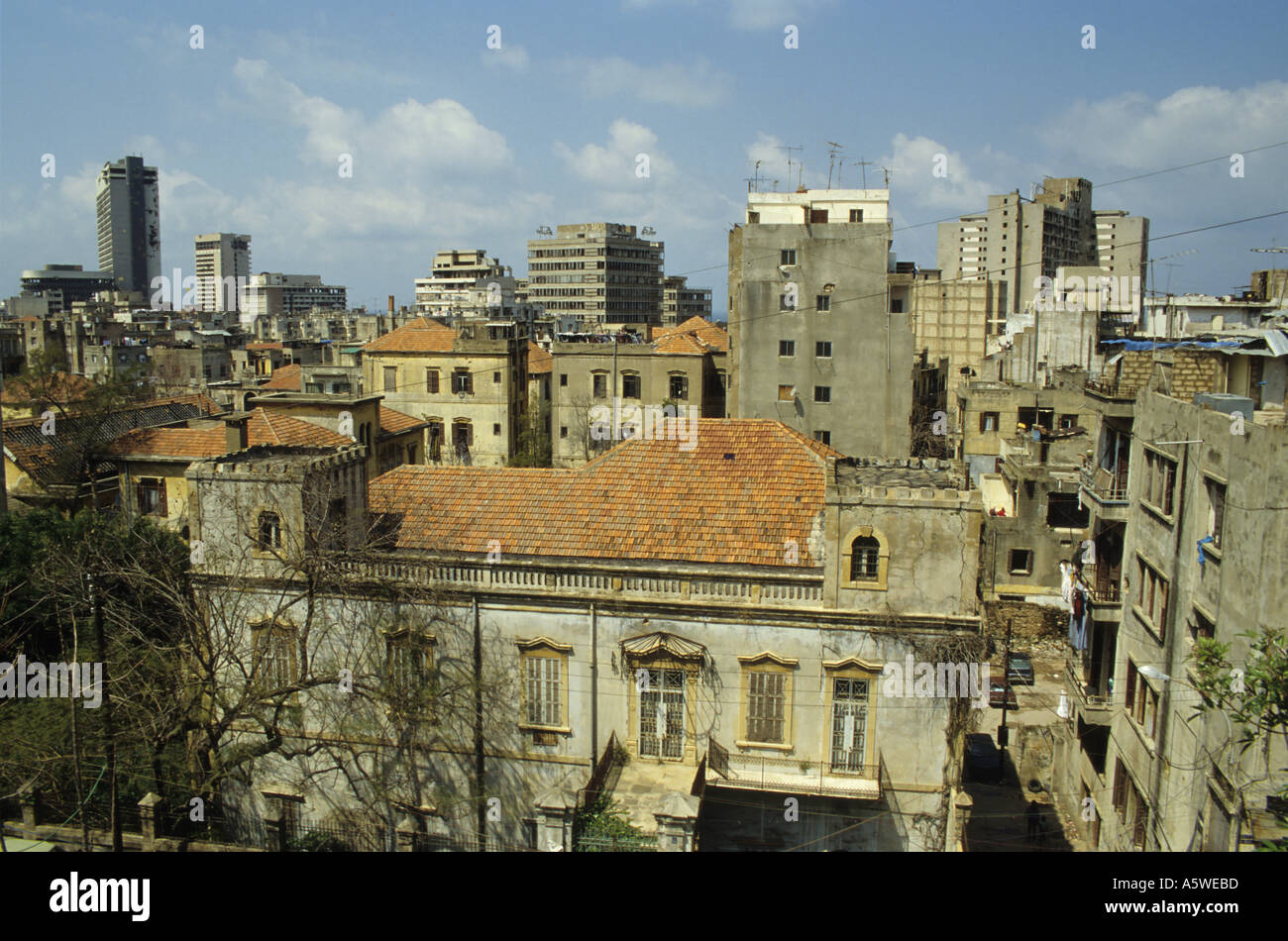 Lebanon Beirut In April 1994 After The Civil War Bab Idriss District Damaged Buildings And The Holiday Inn Hotel Stock Photo