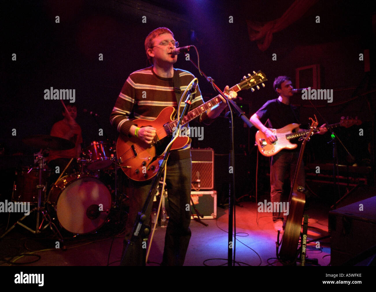 Norman Blake Of Teenage Fanclub Indie Rock Band Performing At Sugarmill Stoke Uk 05 Stock Photo Alamy