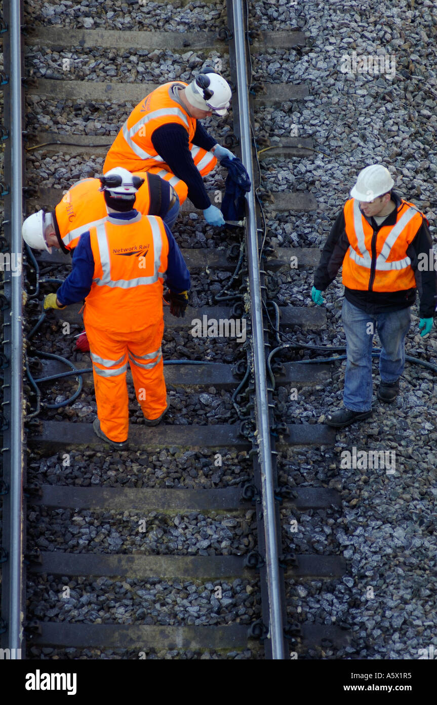 railway-workers-maintaining-track-stock-photo-alamy