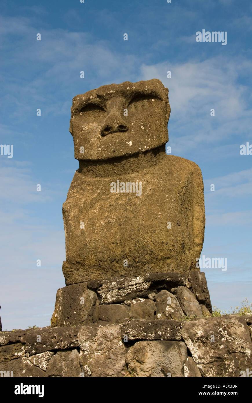 Moai ahu exotic hi-res stock photography and images - Alamy