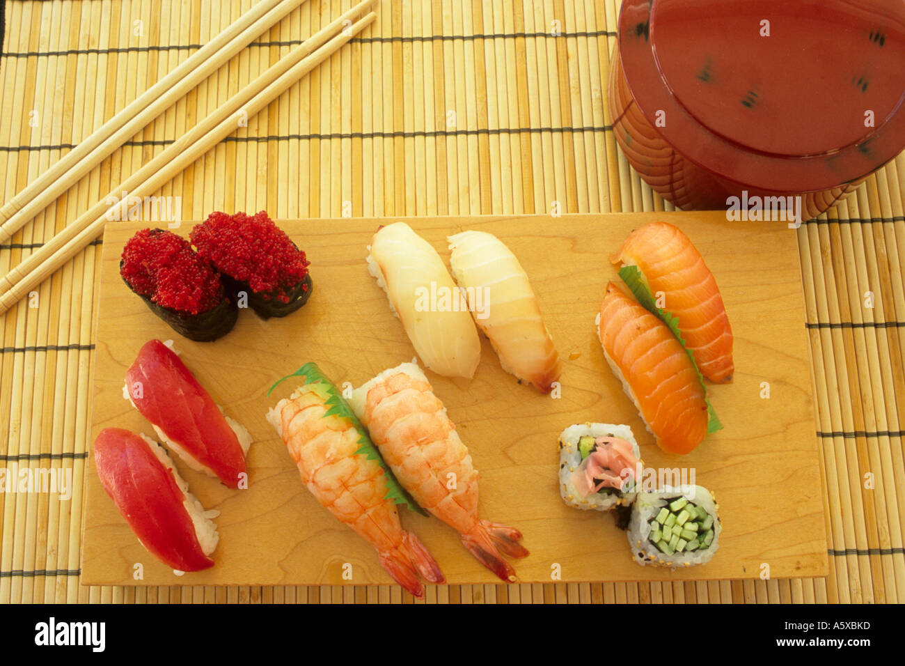 Japan sushi japanese raw fish dish Stock Photo - Alamy