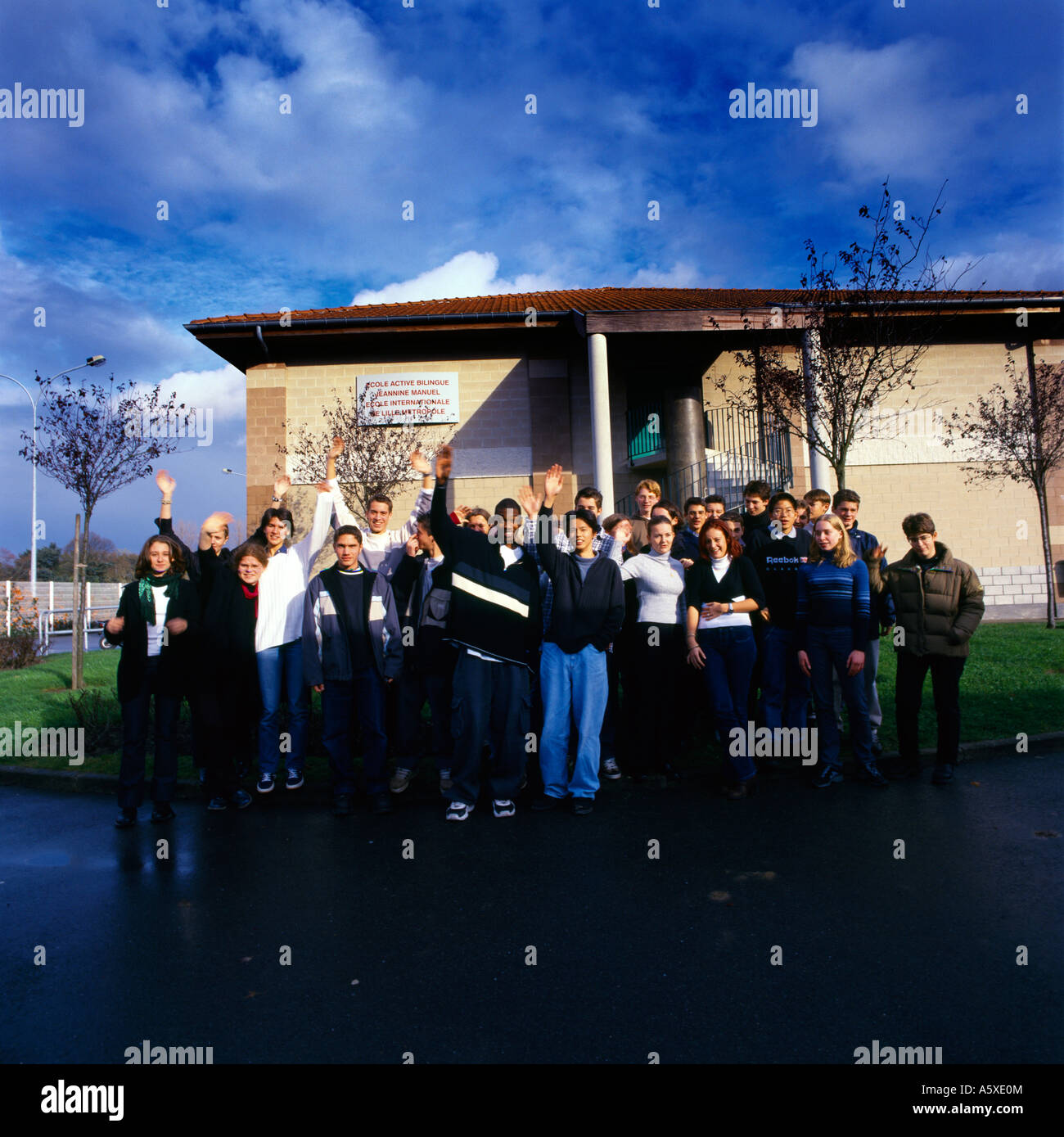 Marcq-en-baroeul France Teenagers Waving Ecole Jeannine Manuel Stock Photo