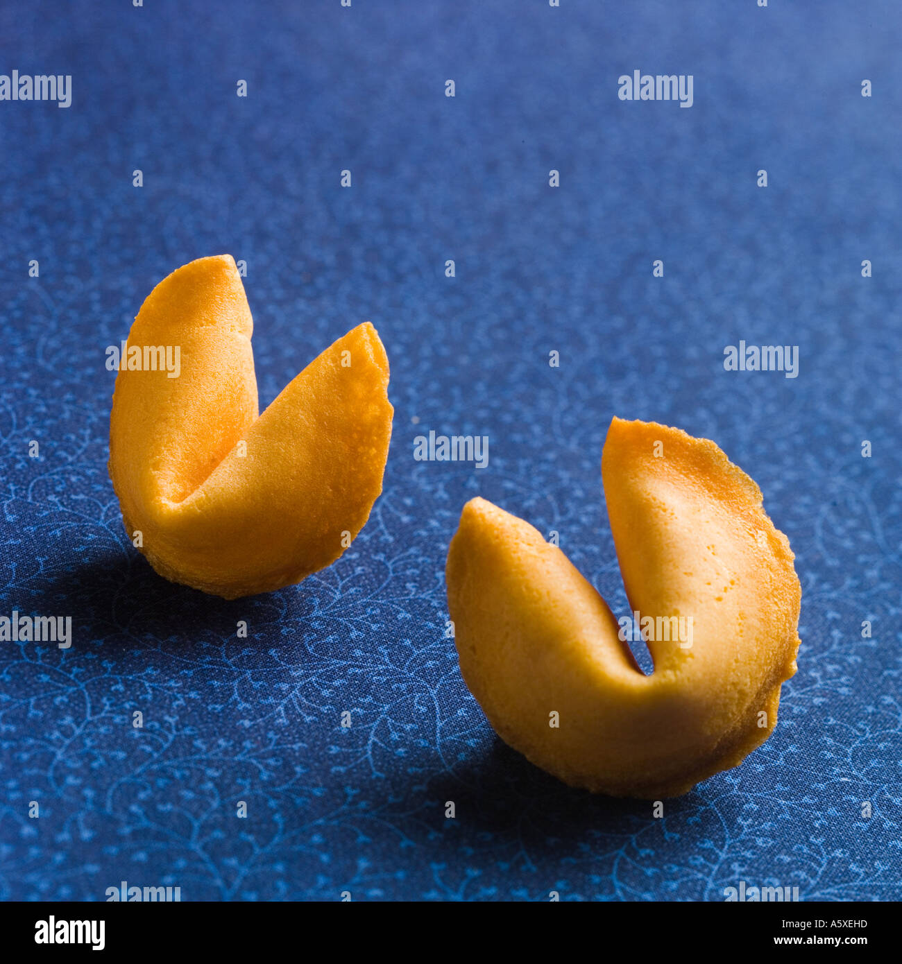 Chinese Fortune Cookies Stock Photo Alamy