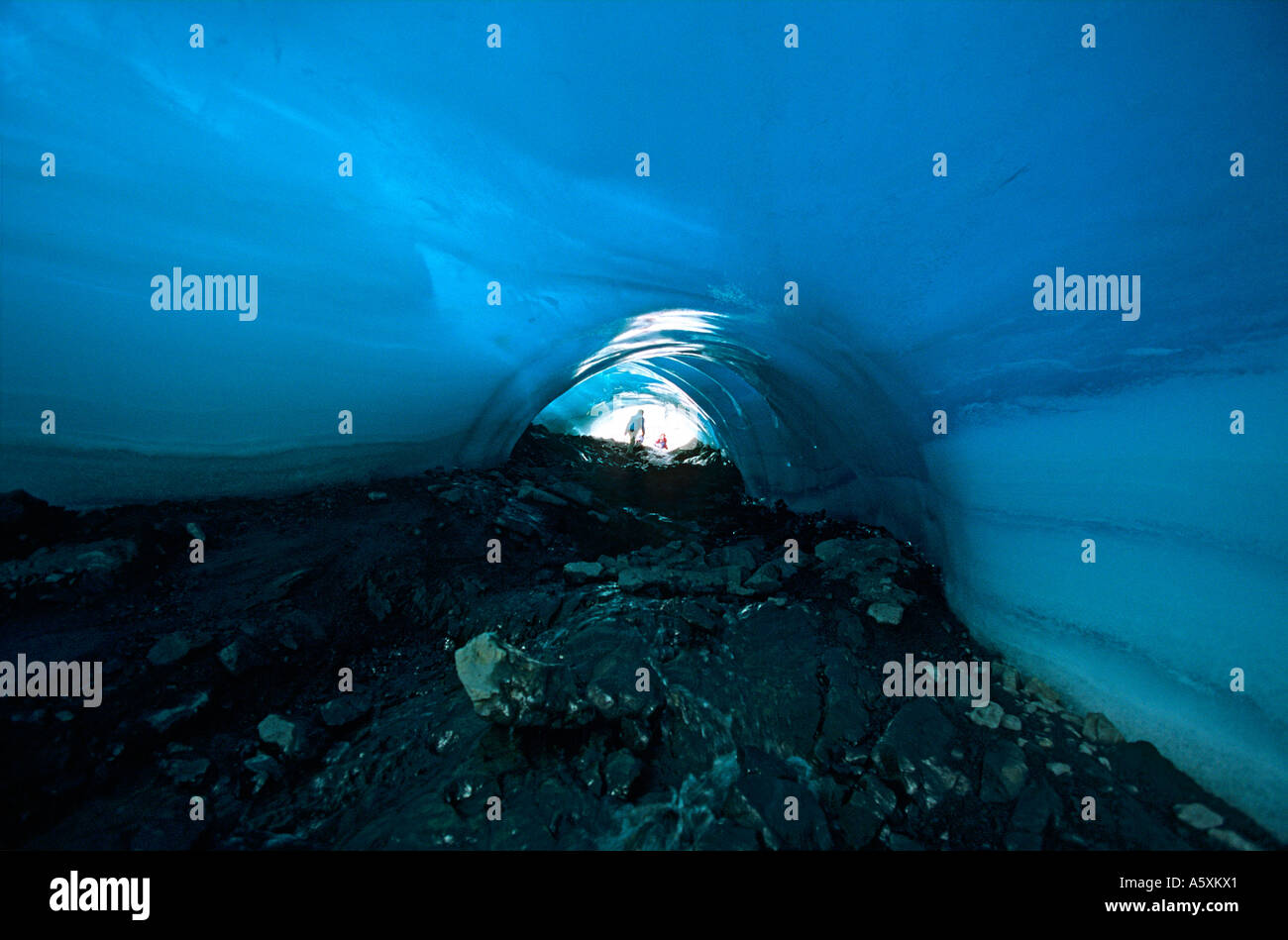 Tunnel under the Pastoruri glacier (Ancash - Peru). Tunnel sous le glacier Pastoruri (Ancash - Pérou). Stock Photo