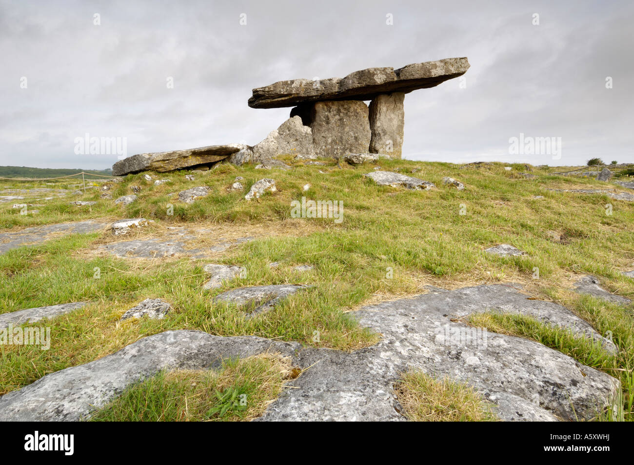 Poulnabrone Dolmen Portal Megalithic Tomb, The Burren, County Clare, Ireland Stock Photo