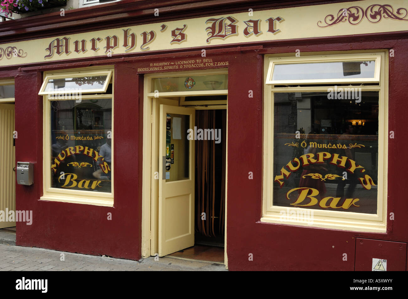 Irish Pub, Murphy's Bar, Galway, Ireland Stock Photo Alamy