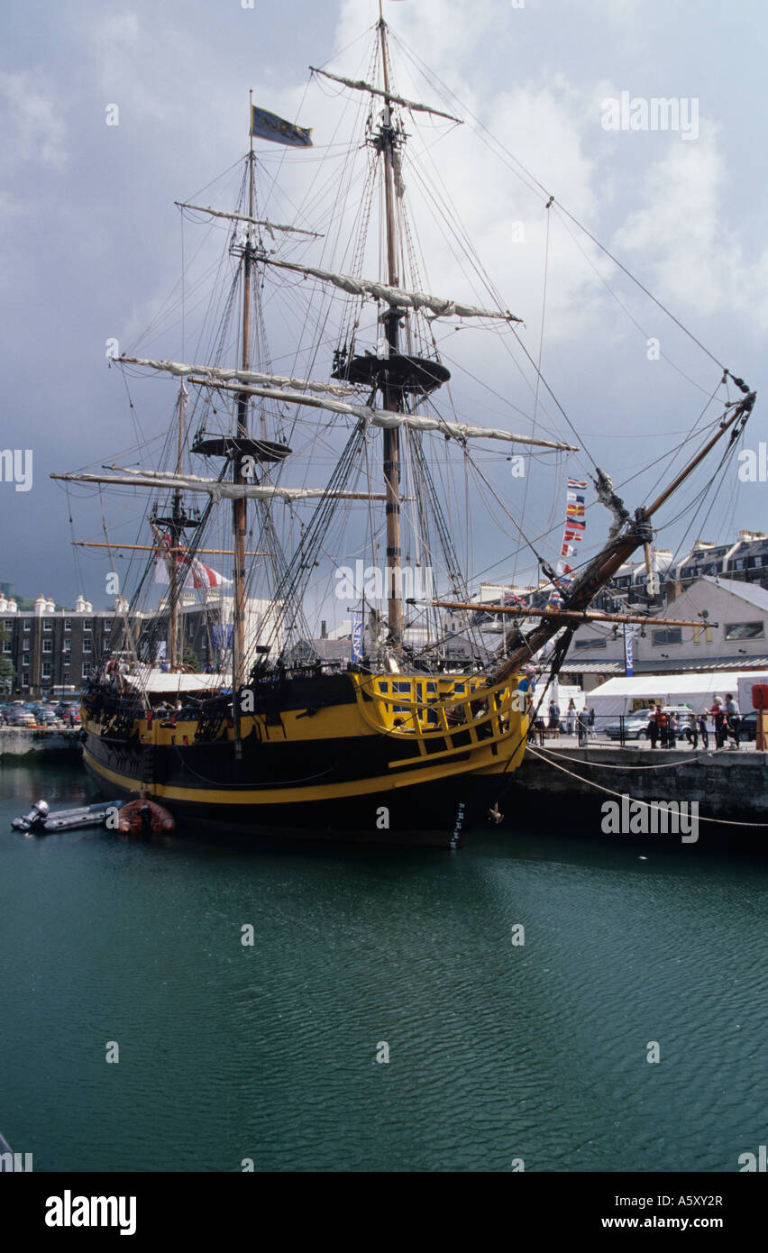 18th Century Ship Stock Photos & 18th Century Ship Stock 