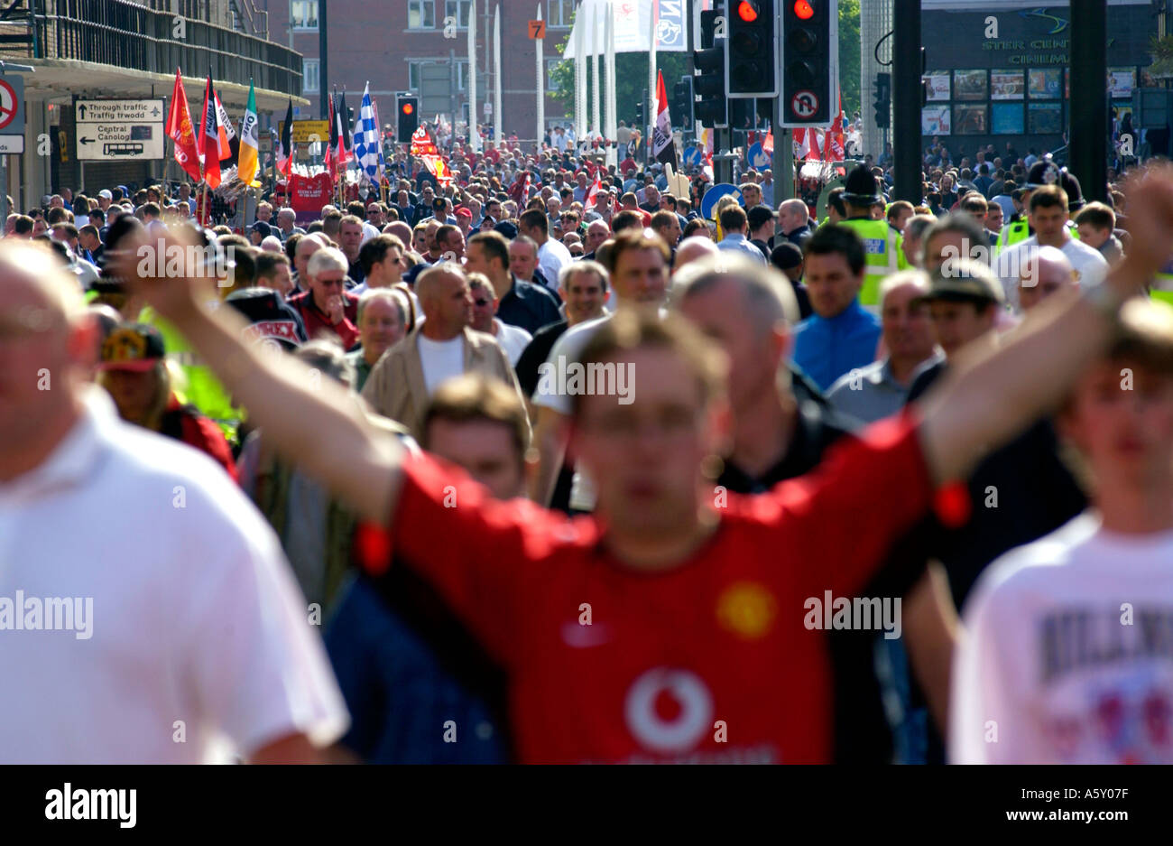 Football Crowd Uk Stock Photos & Football Crowd Uk Stock Images Alamy