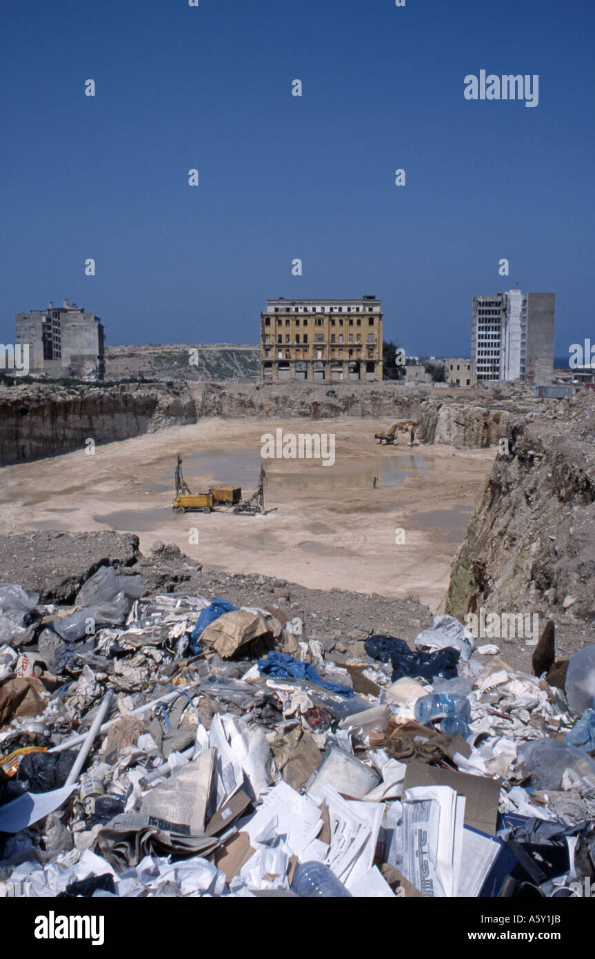 Lebanon Beirut , reconstruction of the downtown area  ( destroyed by the civil war 1985-1990 ) in 1997 Stock Photo