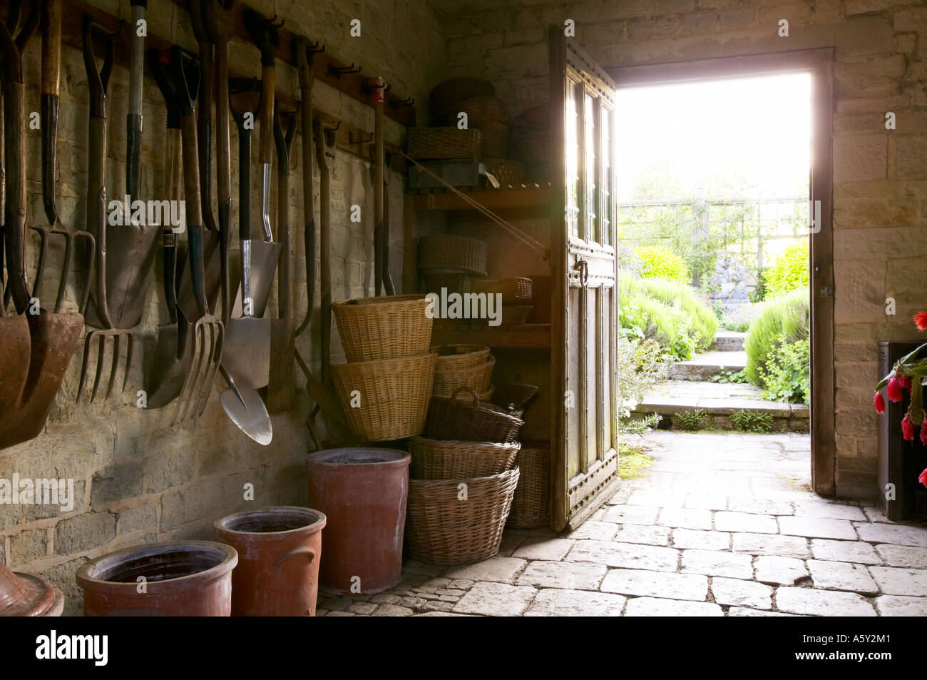 Garden shed in Sussex, England Stock Photo - Alamy