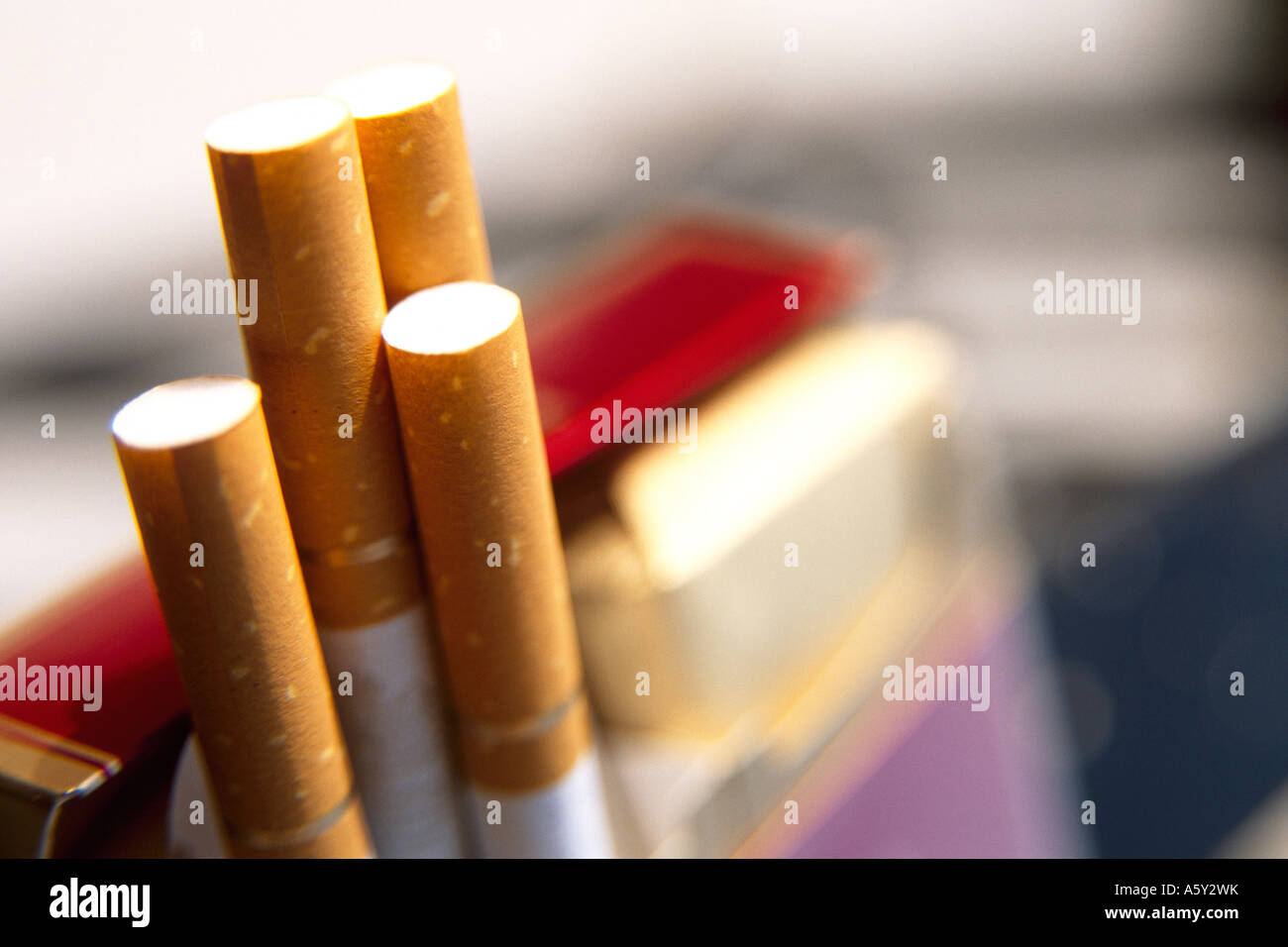 Filter tipped cigarettes hires stock photography and images Alamy
