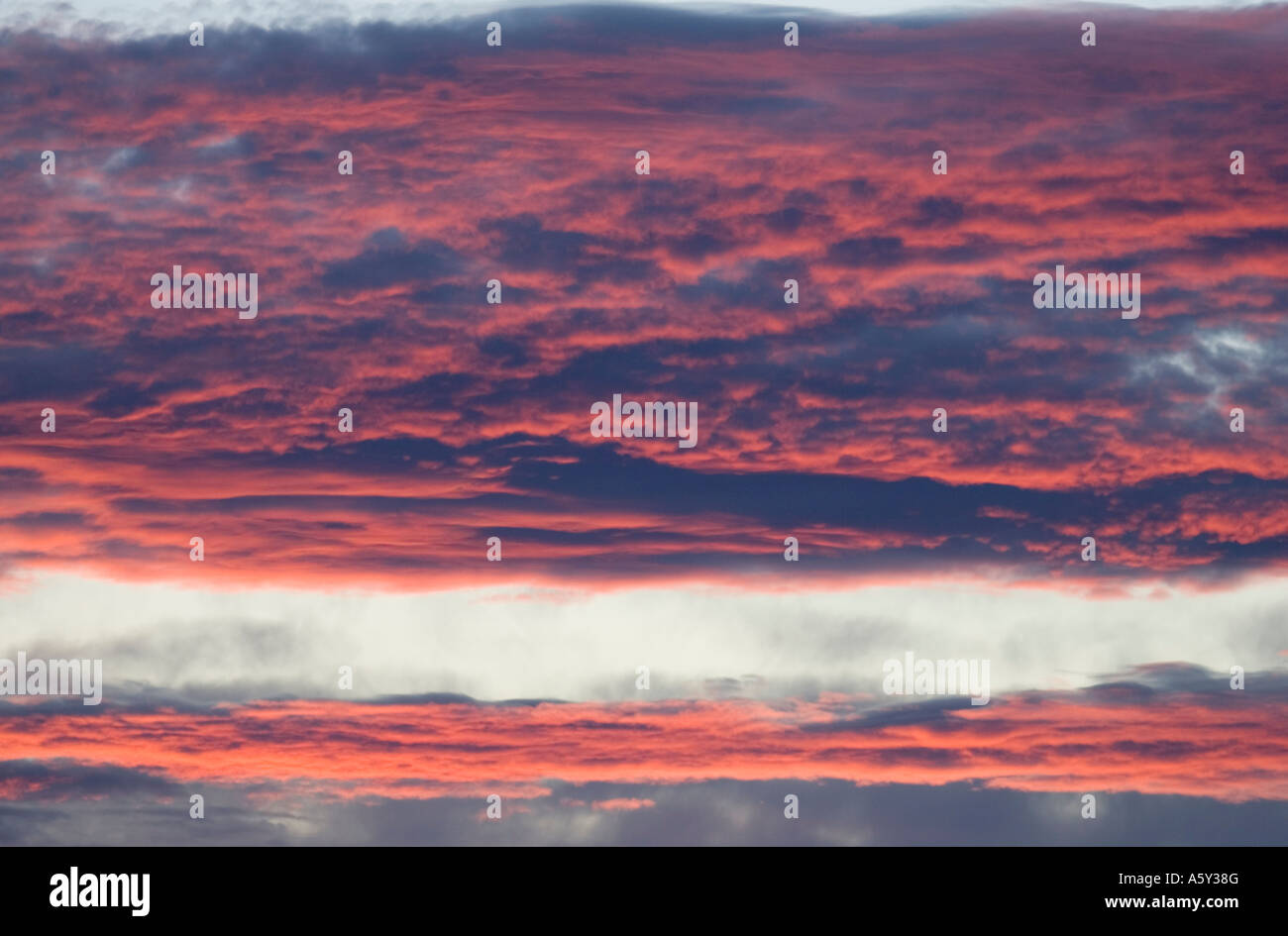 Stormy sunset sky hi-res stock photography and images - Alamy