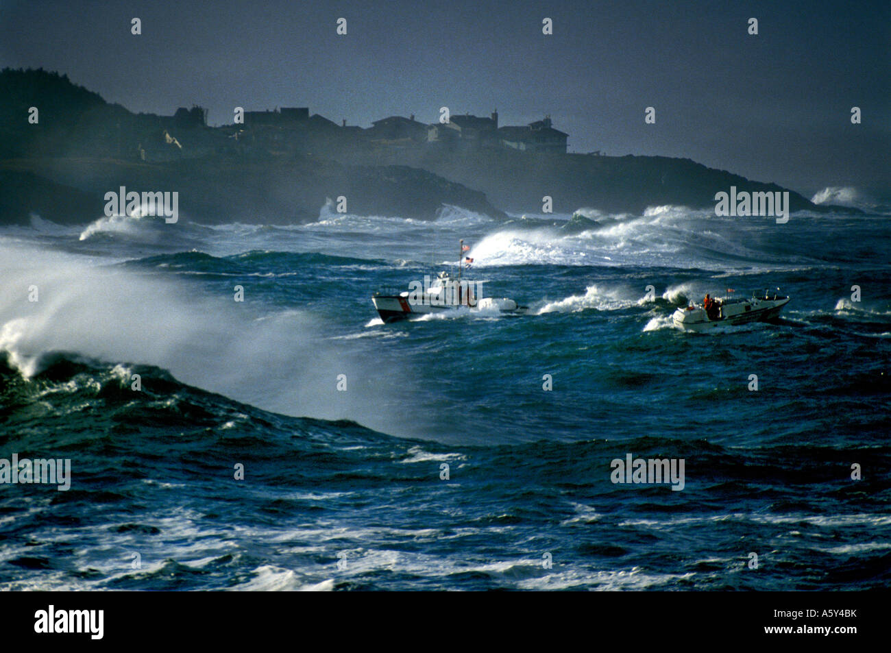 In rough sea hi-res stock photography and images - Alamy