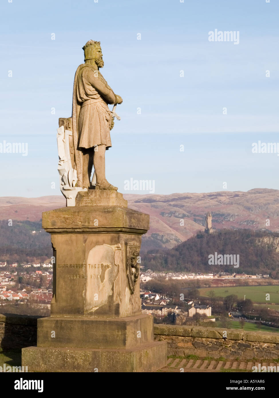 King Robert the Bruce statue facing Ochils.  Stirling Scotland UK Stock Photo