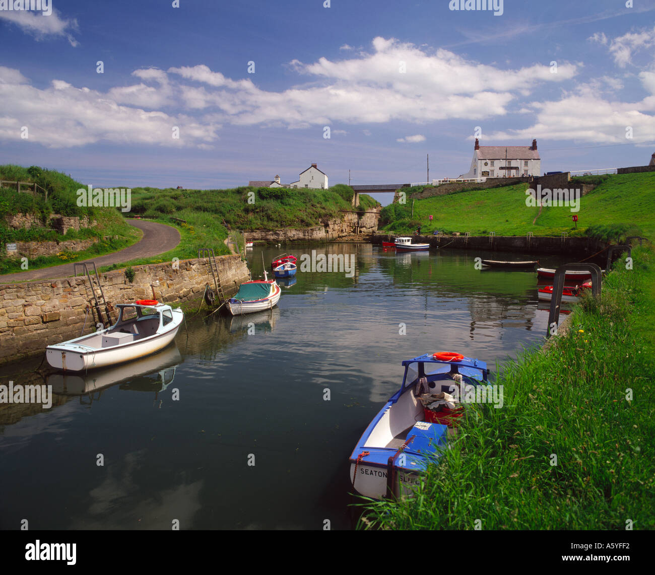 seaton-sluice-harbour-northumberland-england-stock-photo-alamy