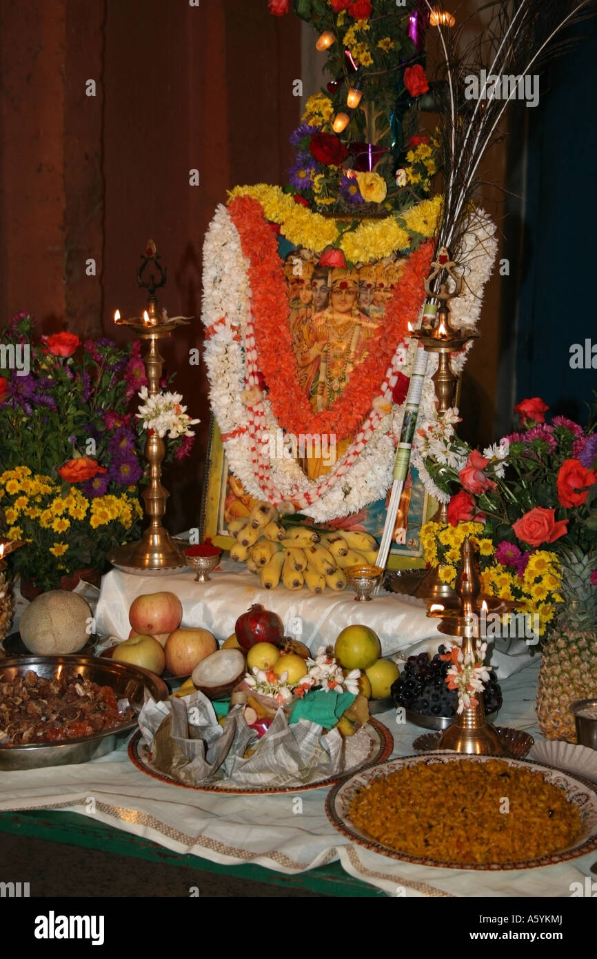 Karaga bangalore hi-res stock photography and images - Alamy