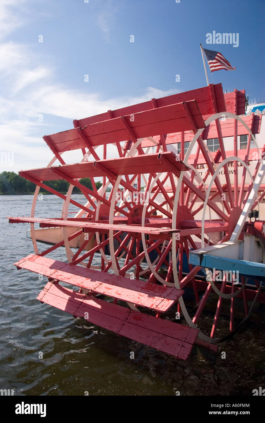 Steamboat riverboat paddle wheeler hires stock photography and images