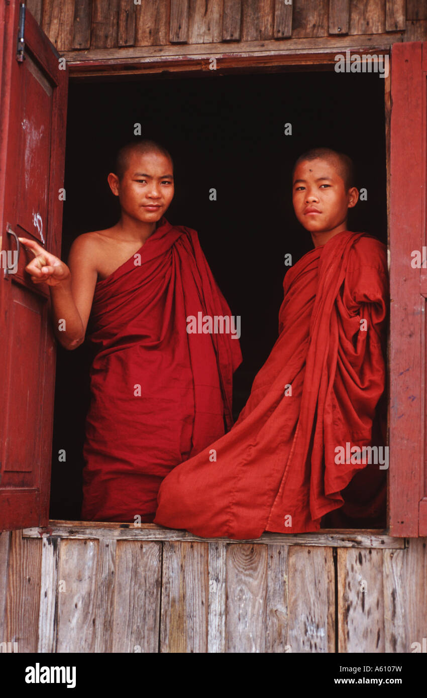 buddhistic novices, Burma, Shan-Staat, Kalaw Stock Photo
