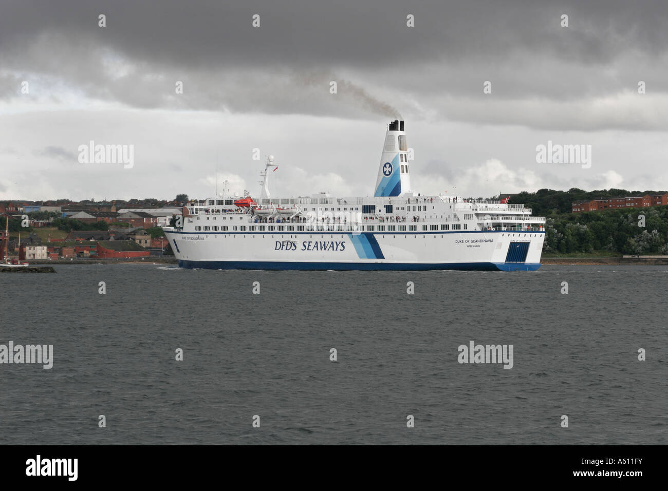 The Duke Of Scandinavia DFDS car ferry arriving at South Shields Stock Photo
