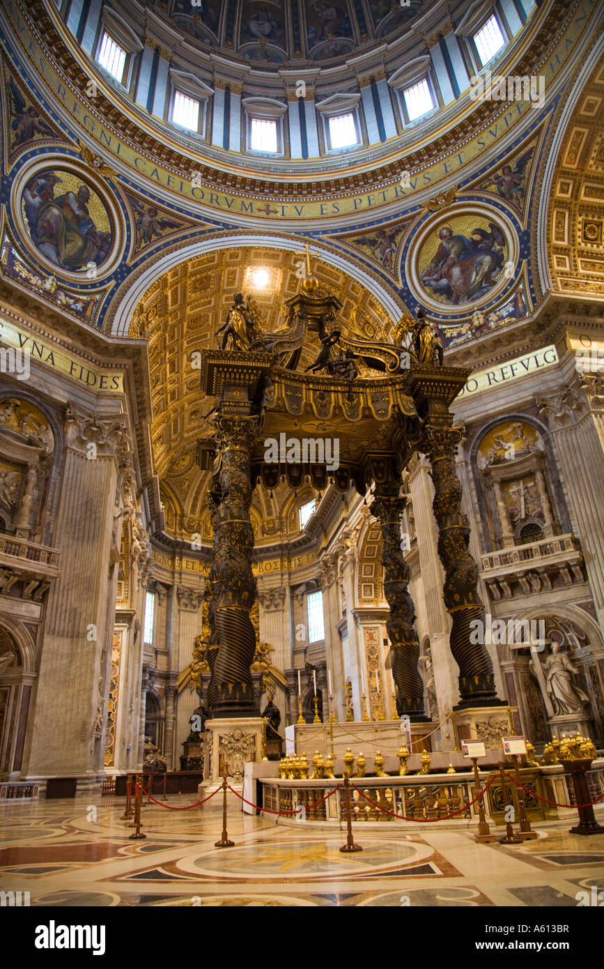 Baldacchino canopy in St Peters basilica Vatican City Rome Italy Stock ...
