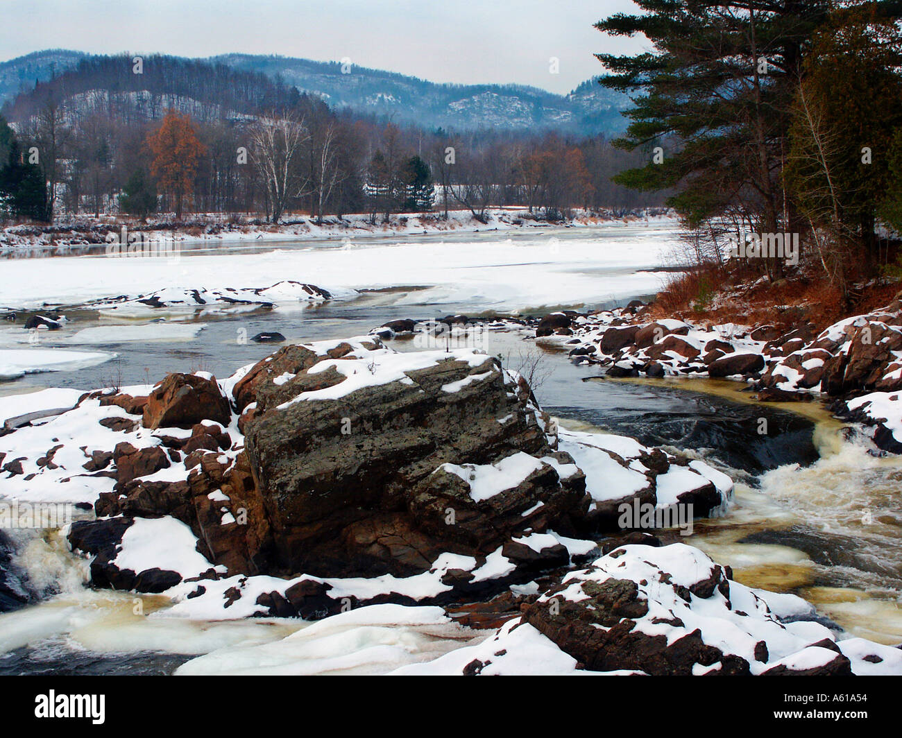Riviere rouge quebec hi-res stock photography and images - Alamy