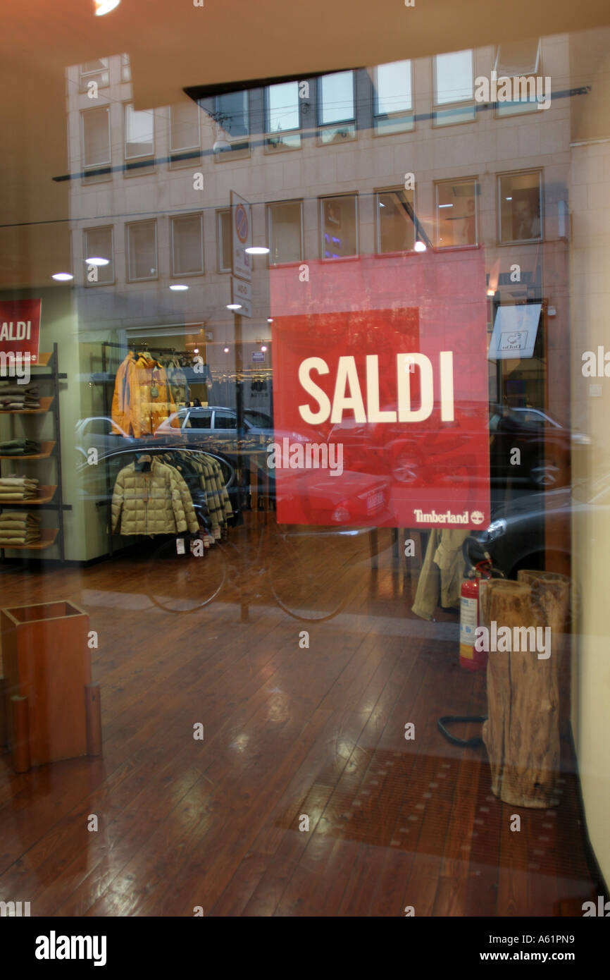 Shop window corso venezia milan hi-res stock photography and images - Alamy
