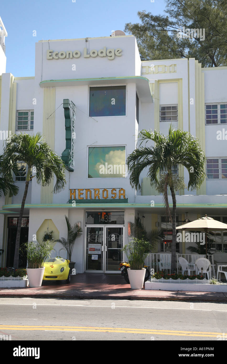 USA Florida Miami Beach with Hotels and sun worshipers Small hotel in South Beach in Miami Beach Florida USA Stock Photo - Alamy USA Florida Miami Beach with Hotels and sun worshipers Small hotel in South Beach in Miami Beach Florida USA Stock Photo - Alamy